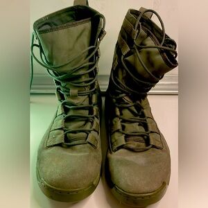 Men's NIKE 8" SFB Gen 2 Sage Boots Size 10.5